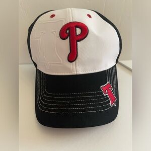 Philadelphia Phillies Liberty Bell Baseball Cap Fan Favorite Genuine Merchandise